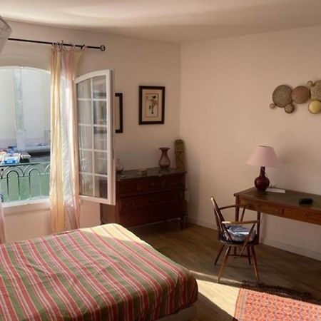 Charming Apartment Overlooking The Lake City Гримо Екстер'єр фото